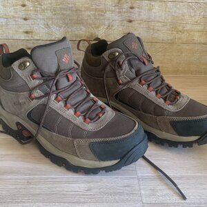 Columbia Men’s Granite Ridge Mid Waterproof Boot Size 9